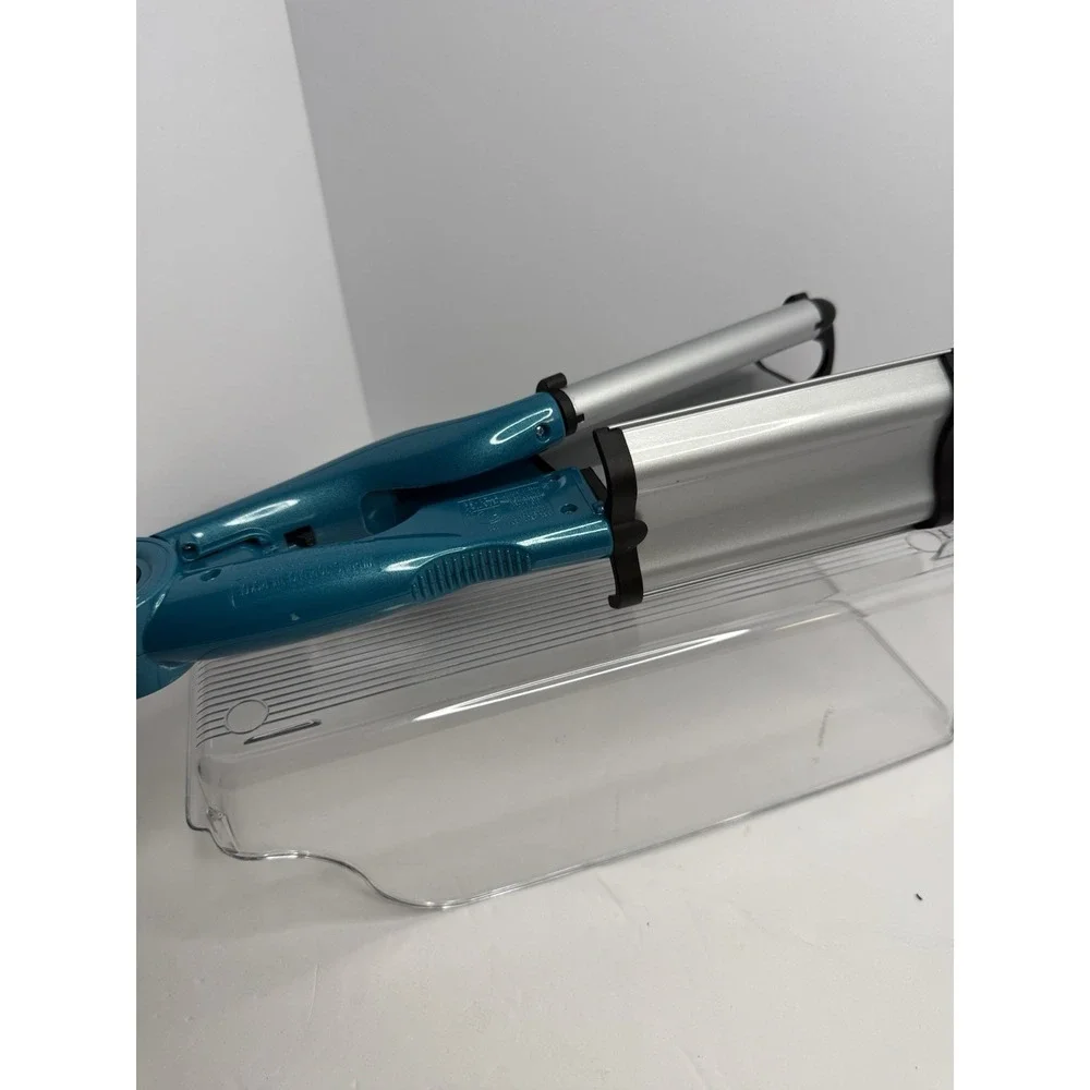 Bed Head TIGI Wave Artist Deep Wave Hair Crimper‎ GREEN  Works Great